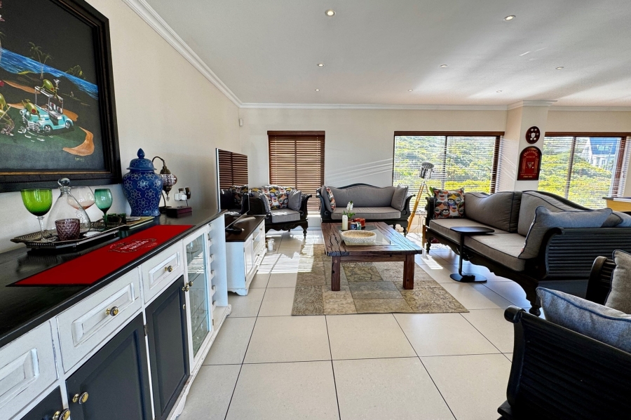 3 Bedroom Property for Sale in Yzerfontein Western Cape